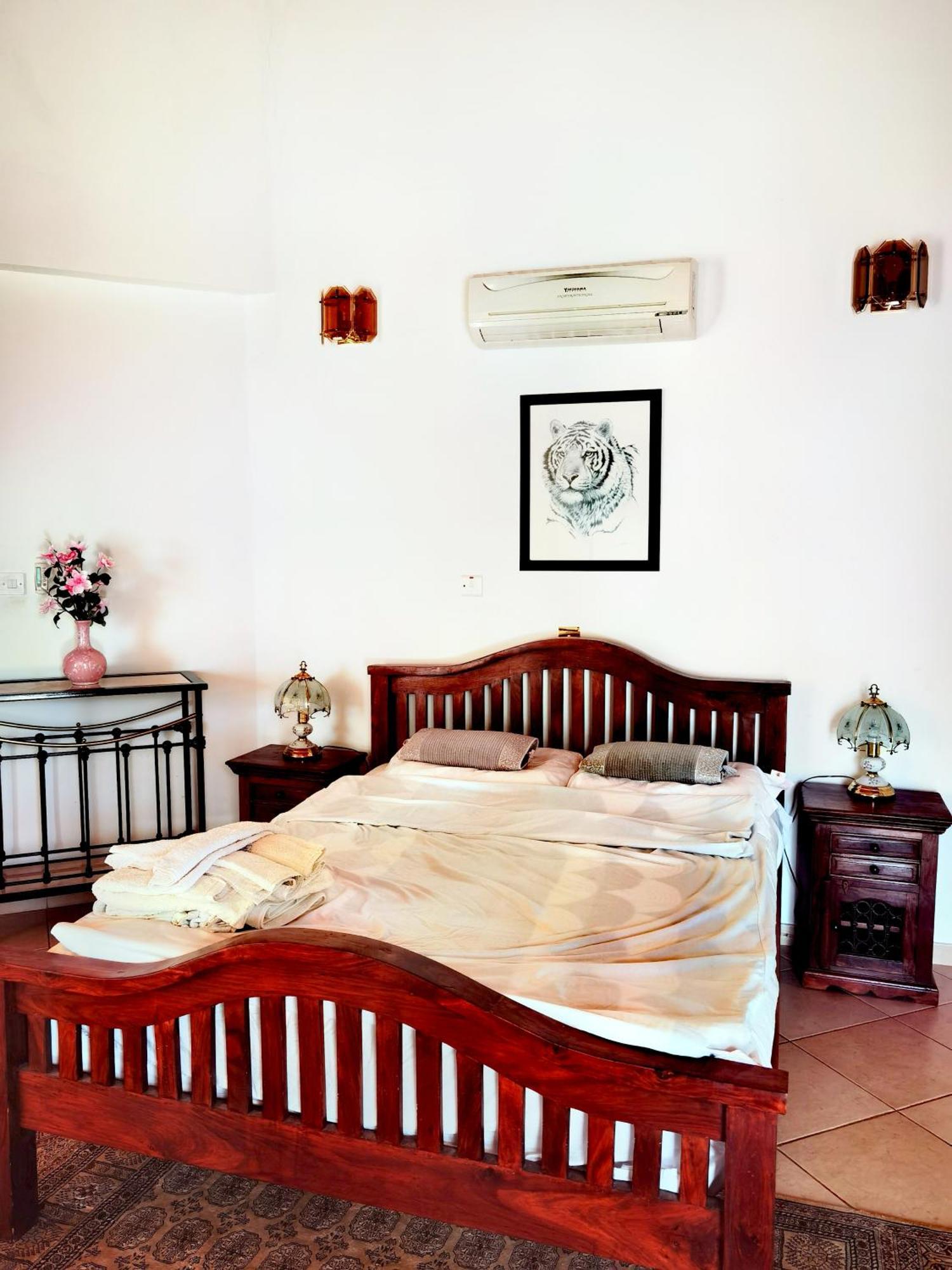 Beautiful Home Пафос Стая снимка